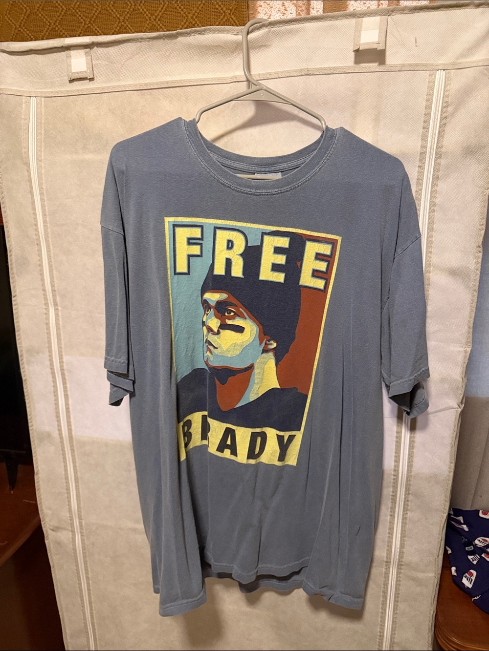 Graphic Crew Neck T‑Shirt in Slate Blue - Free Brady Print